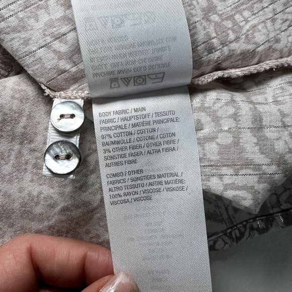 LOGO Lori Goldstein XL Button Down Tunic Top Geometric Print 3/4 Sleeve - Picture 9 of 11